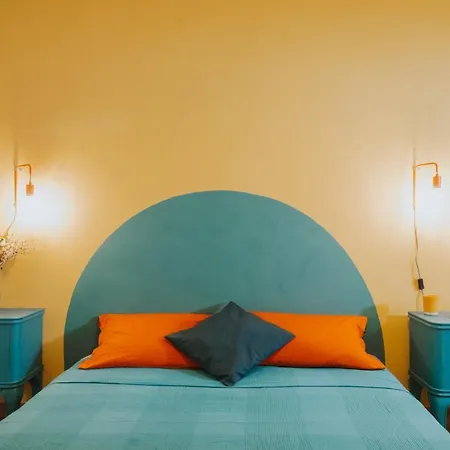 Habari We Dorm ホステル