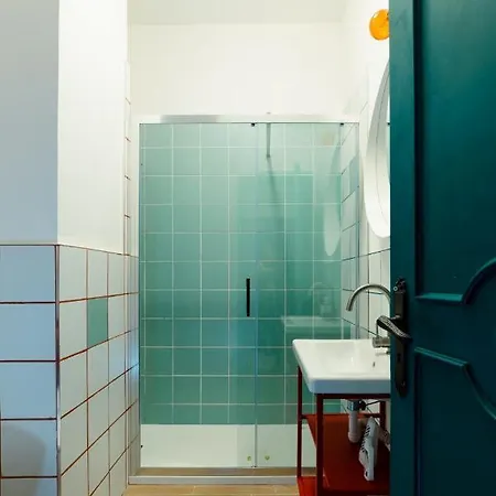 Habari We Dorm 巴里