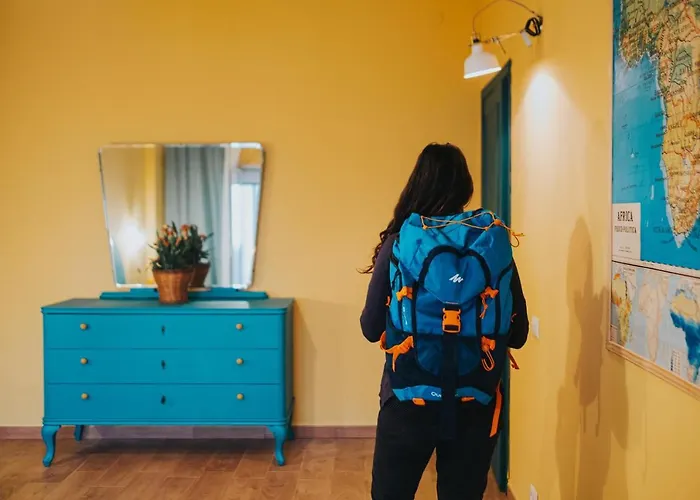 Habari We Dorm אכסניה בארי