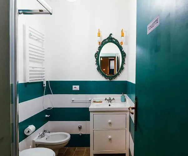 Hostal Habari We Dorm *