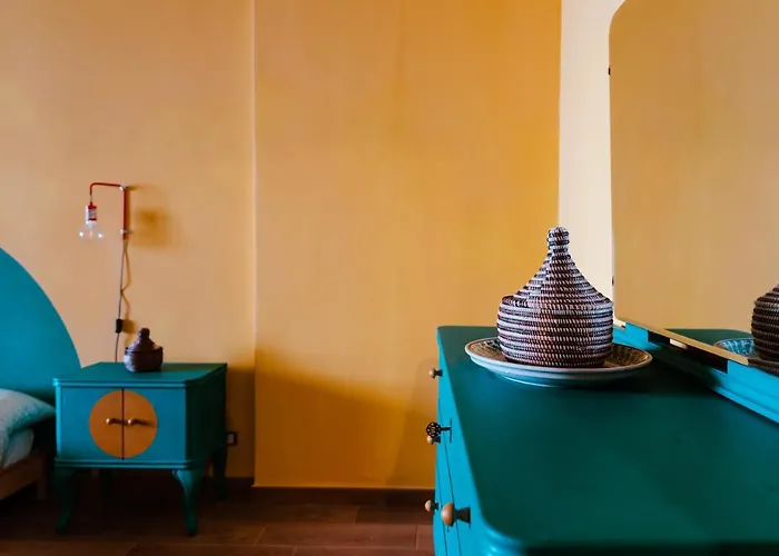 Habari We Dorm אכסניה *